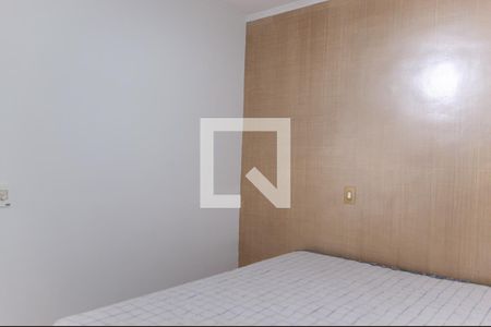 Casa à venda com 255m², 4 quartos e 3 vagas Casa à venda com 255m², 4 quartos e 3 vagasQuarto Suíte