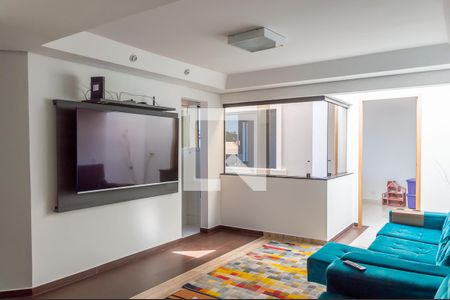 Sala de TV de casa à venda com 4 quartos, 255m² em Baeta Neves, São Bernardo do Campo