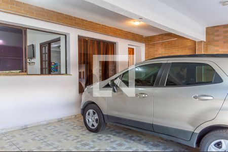 Casa à venda com 255m², 4 quartos e 3 vagas Casa à venda com 255m², 4 quartos e 3 vagasGaragem