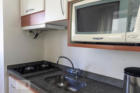 Cozinha de apartamento para alugar com 1 quarto, 41m² em Vila Olímpia, São Paulo