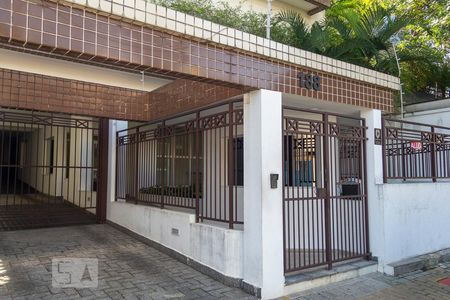 Apartamento à venda com 41m², 1 quarto e 1 vagaFachada