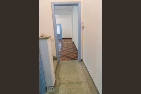 Casa à venda com 345m², 3 quartos e 3 vagasCorredor