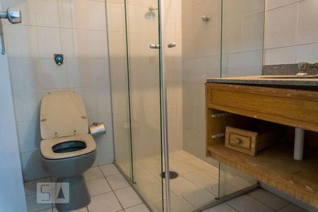 Casa à venda com 345m², 3 quartos e 3 vagasBanheiro de Serviço