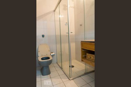 Casa à venda com 345m², 3 quartos e 3 vagasBanheiro de Serviço