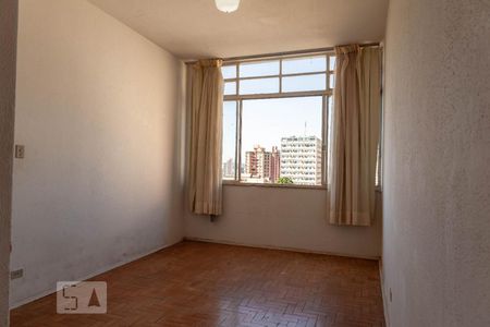 Quarto 2 de apartamento para alugar com 2 quartos, 55m² em Centro, Uberlândia