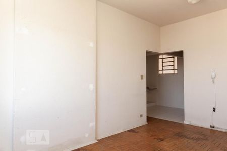 Sala de apartamento para alugar com 2 quartos, 55m² em Centro, Uberlândia