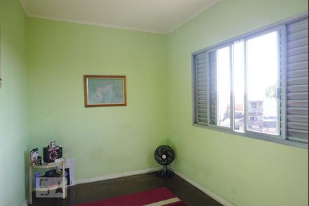 Casa 1 - Quarto 1 de casa para alugar com 5 quartos, 250m² em Jardim Eliane, São Paulo