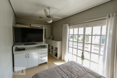 Casa à venda com 1200m², 4 quartos e 5 vagas Casa à venda com 1200m², 4 quartos e 5 vagasQuarto 3