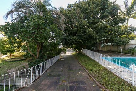 Casa à venda com 1200m², 4 quartos e 5 vagas Casa à venda com 1200m², 4 quartos e 5 vagasÁrea Externa