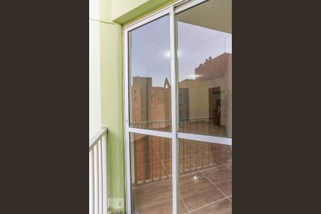 Varanda da Sala de apartamento para alugar com 2 quartos, 50m² em Padroeira, Osasco