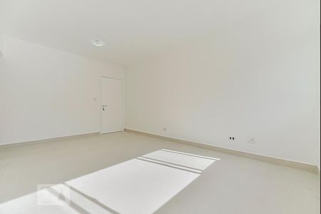 Sala de apartamento para alugar com 3 quartos, 80m² em Vila Mariana, São Paulo