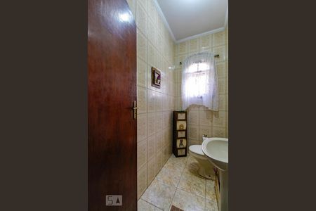 Lavabo de casa para alugar com 3 quartos, 112m² em Jardim Leila, Guarulhos