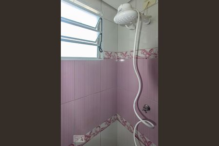 Casa à venda com 256m², 3 quartos e 2 vagasBanheiro Suíte quarto 1