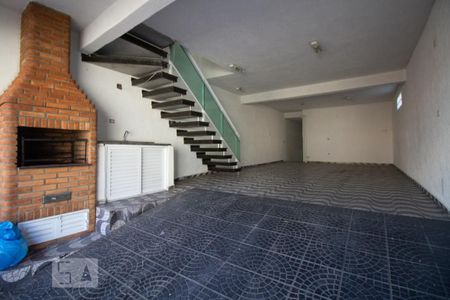 Casa à venda com 256m², 3 quartos e 2 vagasGaragem