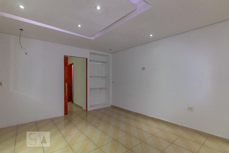 Casa à venda com 256m², 3 quartos e 2 vagasQuarto Suíte 2