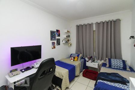 Quarto de casa à venda com 2 quartos, 118m² em Vila Ema, São Paulo