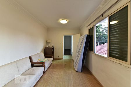 Casa para alugar com 550m², 4 quartos e 6 vagasSala de Vídeo 2