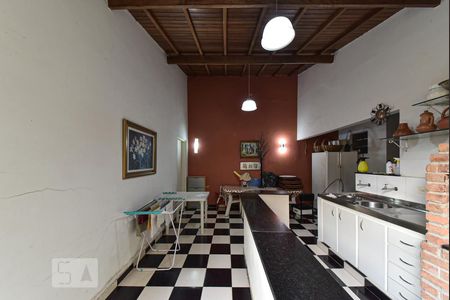 Casa para alugar com 550m², 4 quartos e 6 vagasChurrasqueira