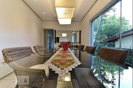 Casa para alugar com 550m², 4 quartos e 6 vagasSala de Jantar