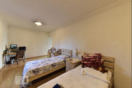 Casa para alugar com 550m², 4 quartos e 6 vagasSuíte 1