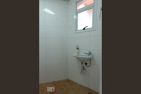 Apartamento à venda com 138m², 2 quartos e 2 vagasBanheiro de serviço