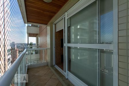 Apartamento à venda com 138m², 2 quartos e 2 vagasVaranda da cozinha