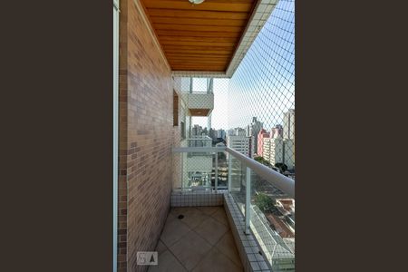 Apartamento à venda com 138m², 2 quartos e 2 vagasVaranda da suíte 2