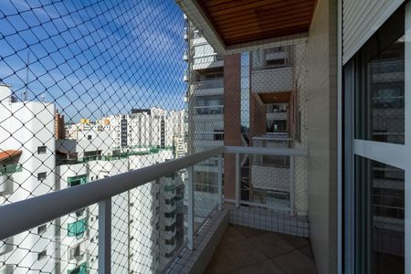 Apartamento à venda com 138m², 2 quartos e 2 vagasVaranda da suíte 1