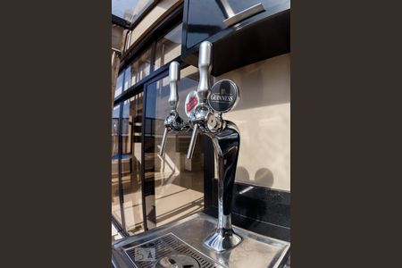 Apartamento à venda com 229m², 4 quartos e 3 vagasChopeira