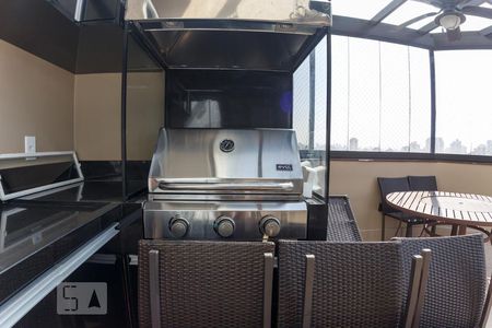 Apartamento à venda com 229m², 4 quartos e 3 vagasChurrasqueira