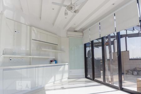 Apartamento à venda com 229m², 4 quartos e 3 vagasSala 2