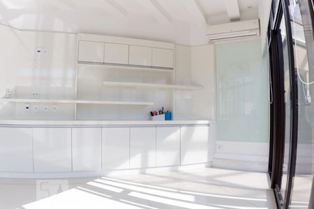 Apartamento à venda com 229m², 4 quartos e 3 vagasSala 2