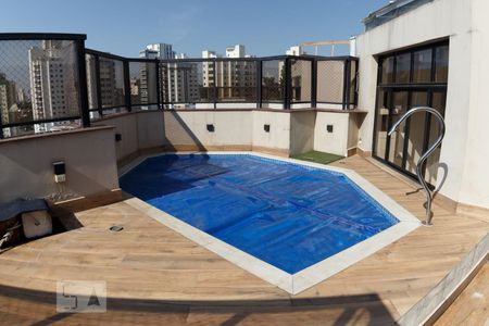 Apartamento à venda com 229m², 4 quartos e 3 vagasPiscina
