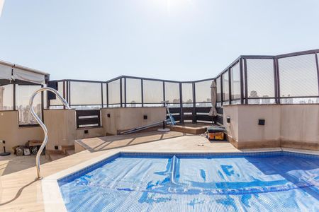 Apartamento à venda com 229m², 4 quartos e 3 vagasPiscina