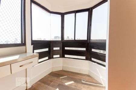 Apartamento à venda com 229m², 4 quartos e 3 vagasSuite