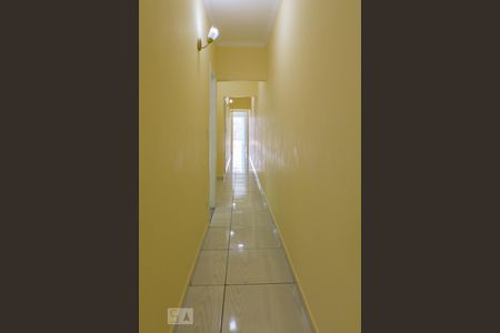 Corredor de casa à venda com 3 quartos, 100m² em Vila Anglo Brasileira, São Paulo