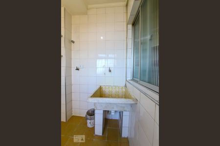 Apartamento à venda com 63m², 2 quartos e 1 vaga Apartamento à venda com 63m², 2 quartos e 1 vagaArea de Serviço