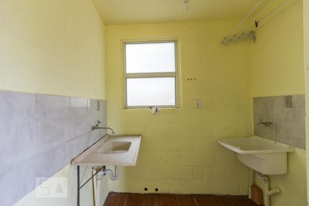 Cozinha e Área de Serviço de apartamento à venda com 2 quartos, 42m² em Mário Quintana, Porto Alegre