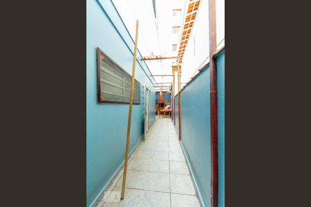 Casa à venda com 172m², 3 quartos e 2 vagasCorredor lateral