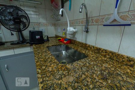 Casa à venda com 172m², 3 quartos e 2 vagasCopa e cozinha