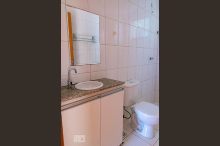 Apartamento para alugar com 70m², 3 quartos e 1 vaga Apartamento para alugar com 70m², 3 quartos e 1 vagaBanheiro 1