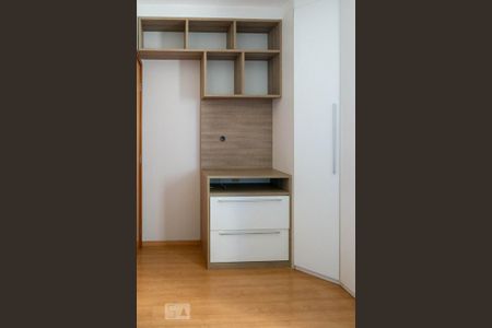 Apartamento para alugar com 70m², 3 quartos e 1 vaga Apartamento para alugar com 70m², 3 quartos e 1 vagaQuarto 3 - Armários