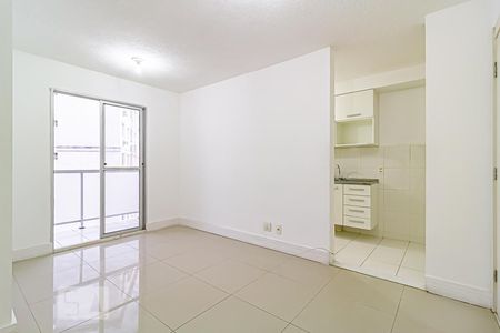 Sala de apartamento para alugar com 2 quartos, 51m² em Barra da Tijuca, Rio de Janeiro