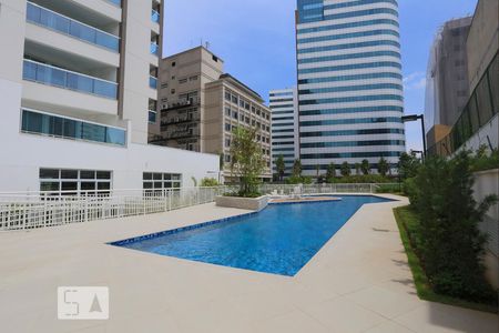 Apartamento à venda com 40m², 1 quarto e 1 vagaPiscina