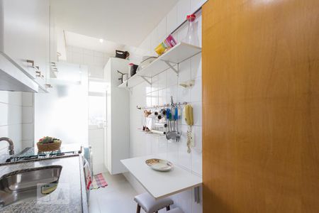 Apartamento à venda com 120m², 3 quartos e 2 vagasCozinha