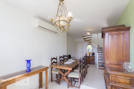 Sala 1 de apartamento à venda com 3 quartos, 120m² em Freguesia (jacarepaguá), Rio de Janeiro