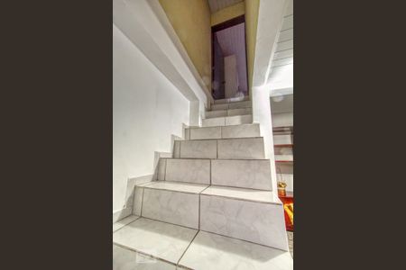 Casa à venda com 160m², 3 quartos e 1 vaga Casa à venda com 160m², 3 quartos e 1 vagaAcesso a suíte