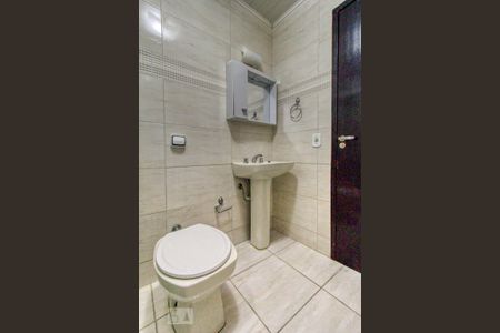 Casa à venda com 160m², 3 quartos e 1 vaga Casa à venda com 160m², 3 quartos e 1 vagaBanheiro Social