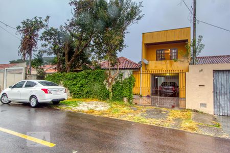 Casa à venda com 160m², 3 quartos e 1 vaga Casa à venda com 160m², 3 quartos e 1 vagaFachada