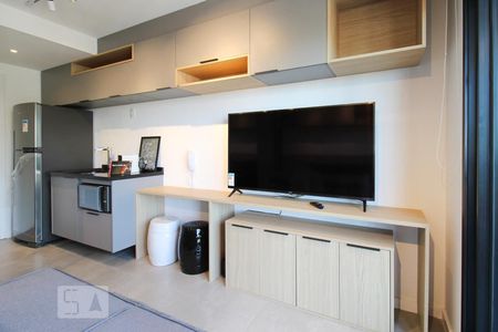 Sala/Quarto de kitnet/studio para alugar com 1 quarto, 26m² em Indianópolis, São Paulo